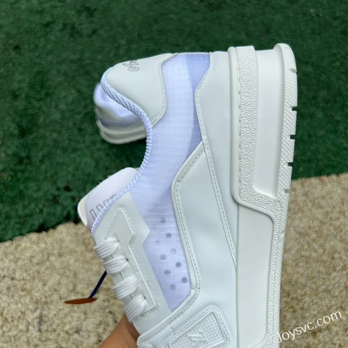 Louis Vuitton Trainer Pure White Reflective