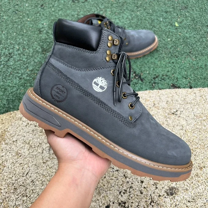 Timberland Courmayeur Valley Work Boots in Grey