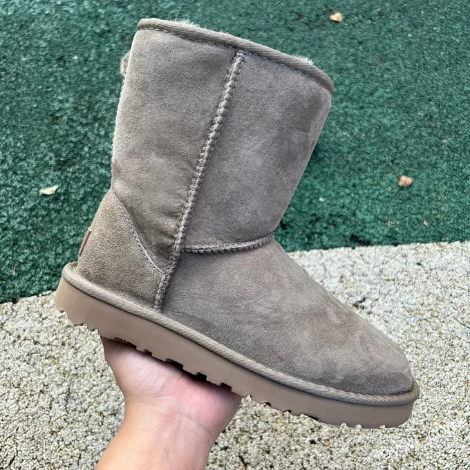 UGG High Top Antelope Brown Boots