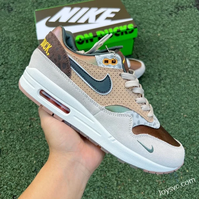 Division St. x Nike Air Max 1 University of Oregon Beige Brown HQ2640-20