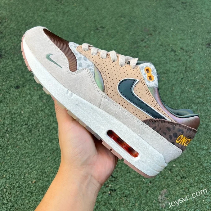 Division St. x Nike Air Max 1 University of Oregon Beige Brown HQ2640-20