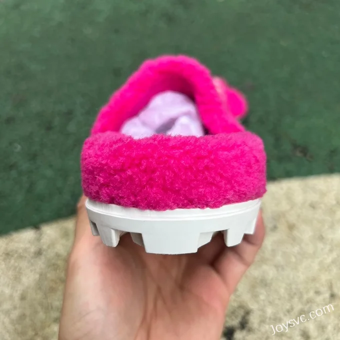 MIU MIU Fur Slippers