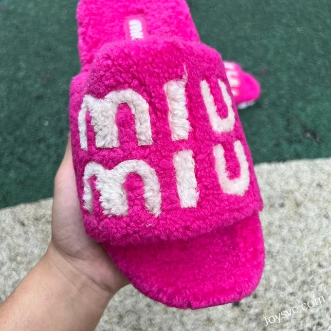 MIU MIU Fur Slippers