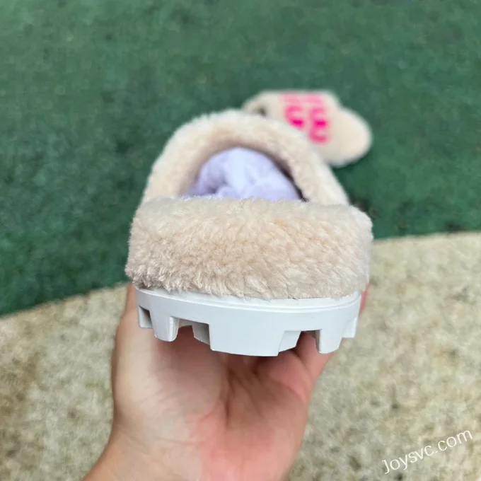 MIU MIU Fur Slippers