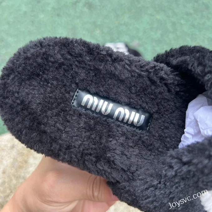 MIU MIU Fur Slippers