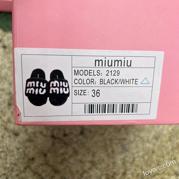 MIU MIU Fur Slippers