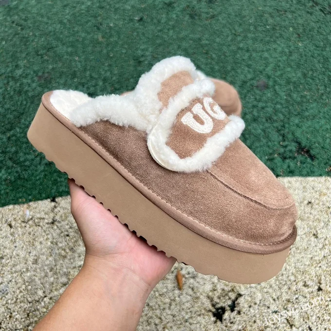 UGG Thick Sole Slippers