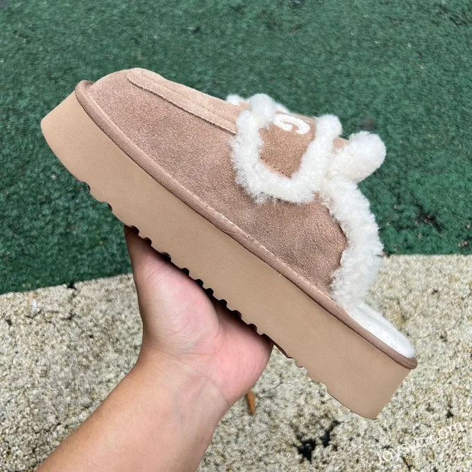 UGG Thick Sole Slippers