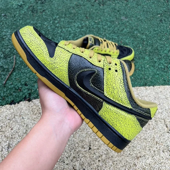 Pure Original Nike Dunk Low Halloween Green Black Retro Sneakers HV6103-300