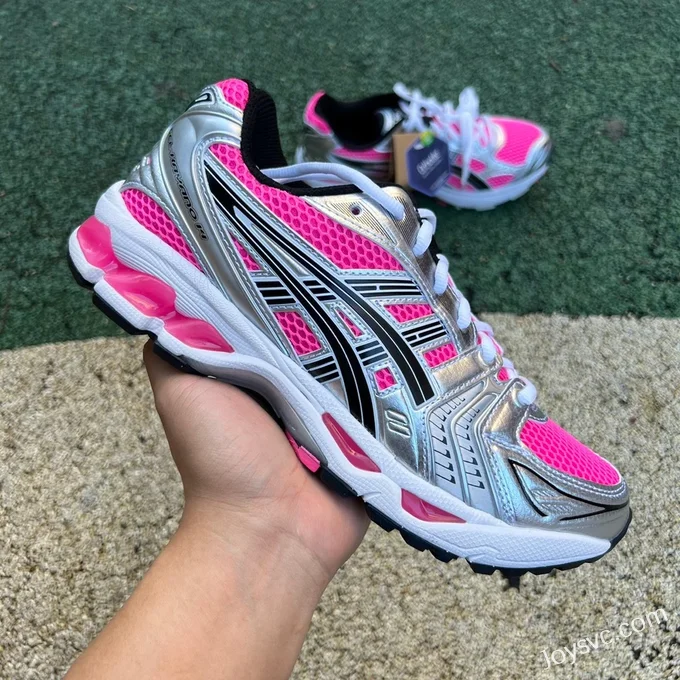 Asics Gel-Kayano 14 in Silver and Pink