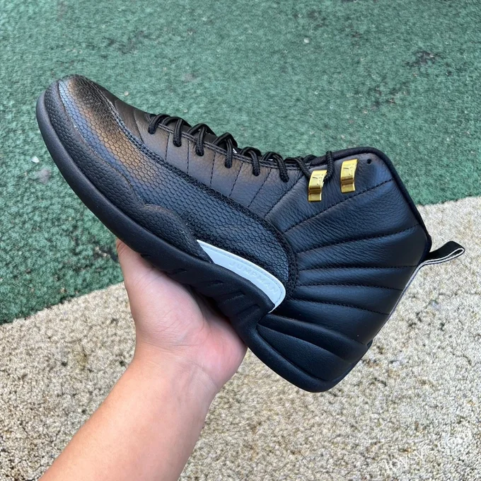 Air Jordan 12 