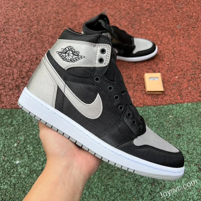 Air Jordan 1 High FD4810-010 Black Silver Silk Retro