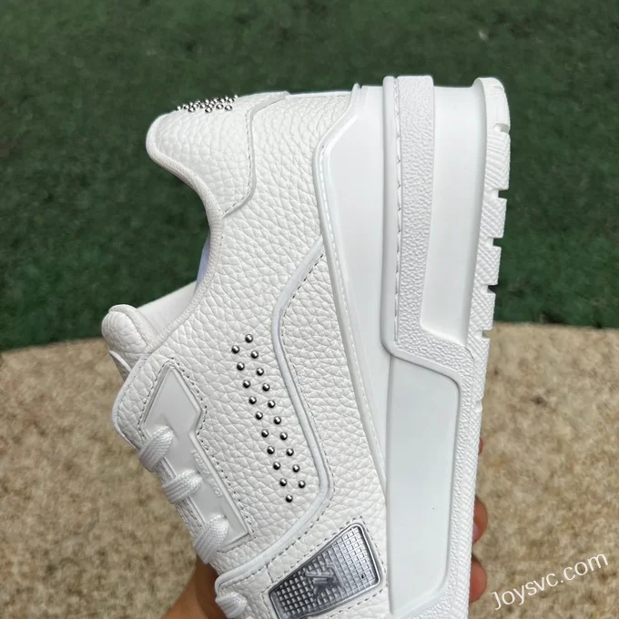 Louis Vuitton Trainer White Silver