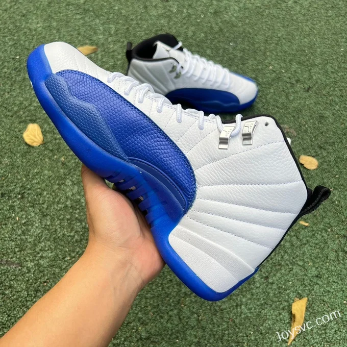 Air Jordan 12 