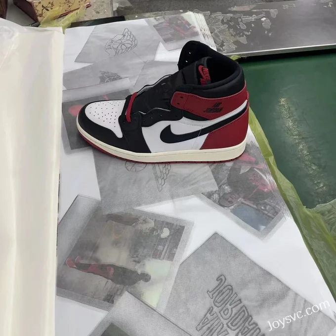 LJR AJ1 Black Toe DZ5485-106